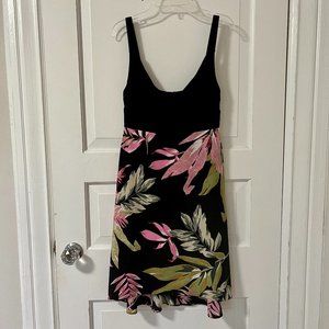 Cabi Sundress. Black criss cross top w/small cutout XS